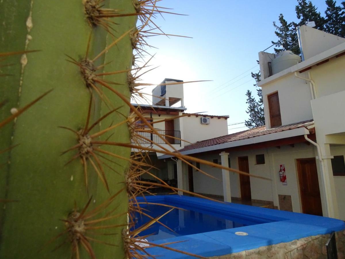 Casa Cactus Cafayate Hotel Bagian luar foto