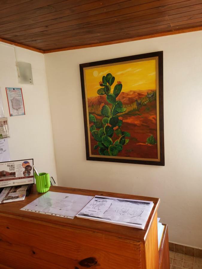 Casa Cactus Cafayate Hotel Bagian luar foto